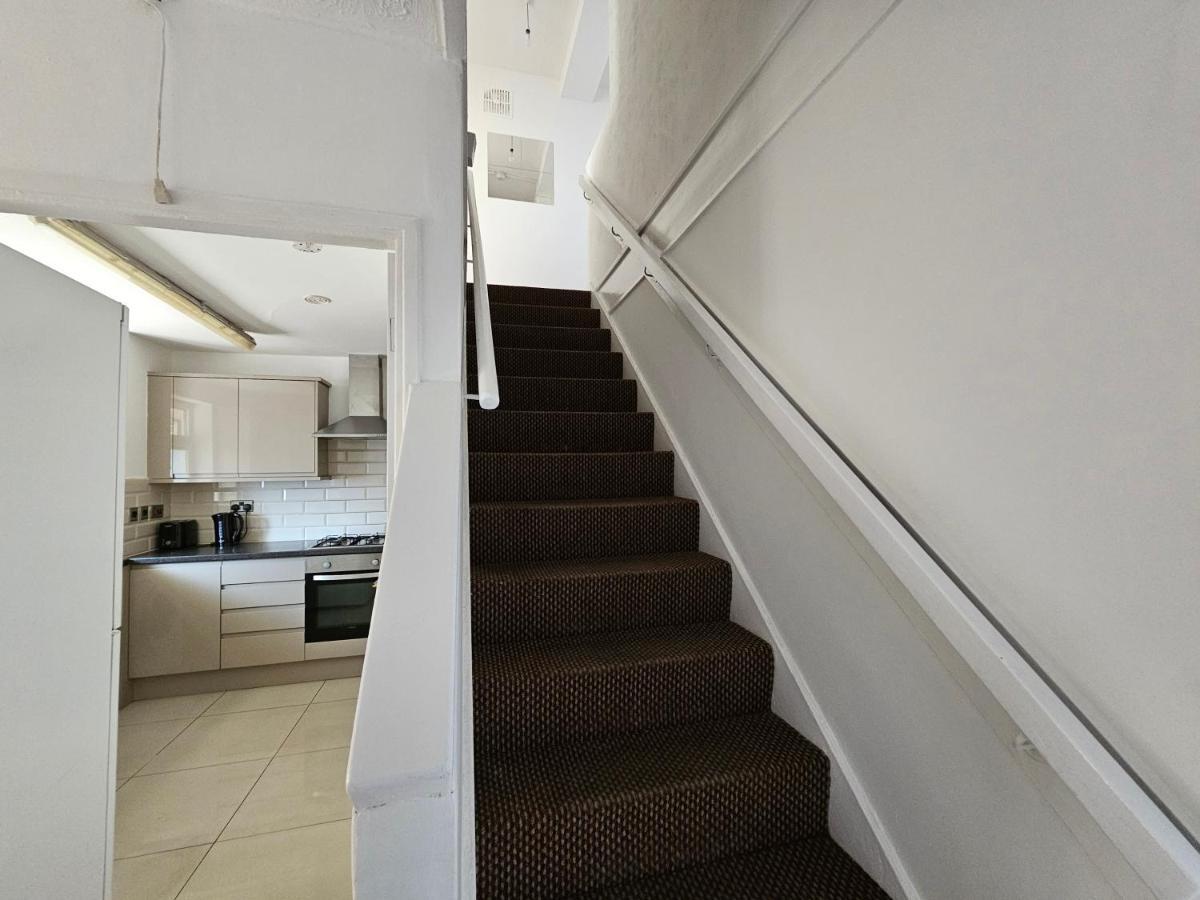 Towerhill Rooms London Exterior photo