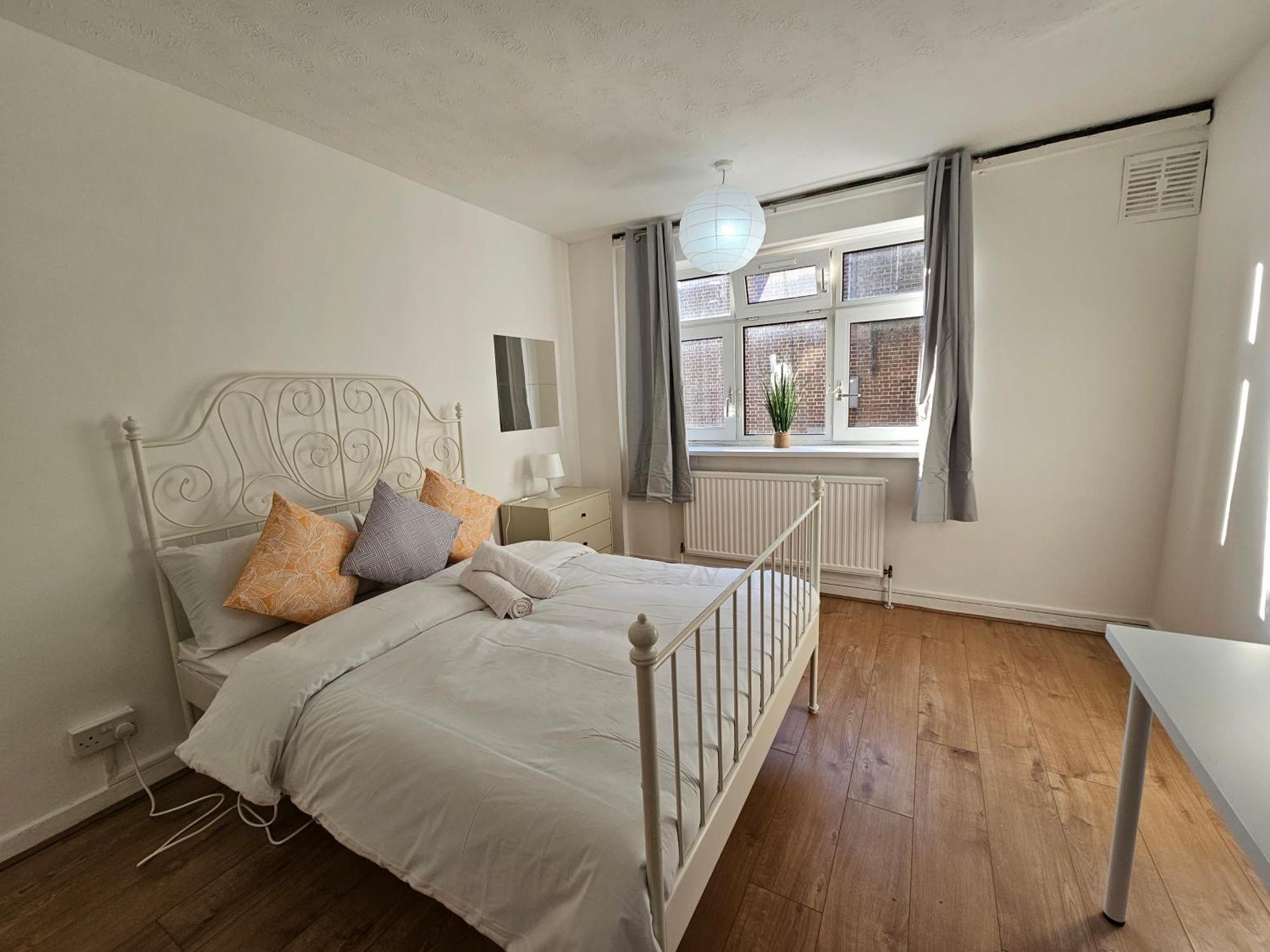 Towerhill Rooms London Exterior photo